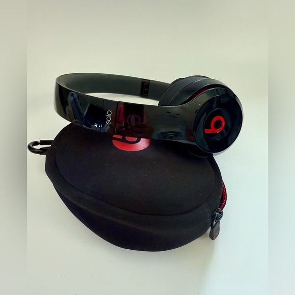 Beats Solo headphones dr.Dre RED & BLACK - Picture 10 of 13